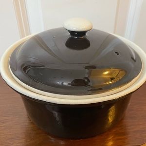 Rare Vintage Casserole Black Hall